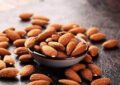 Disadvantages of Eating Almonds