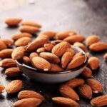 Disadvantages of Eating Almonds