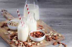 Benefits of Almond Milk