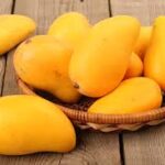 Health Benefits of Eating Mangos. istockphoto